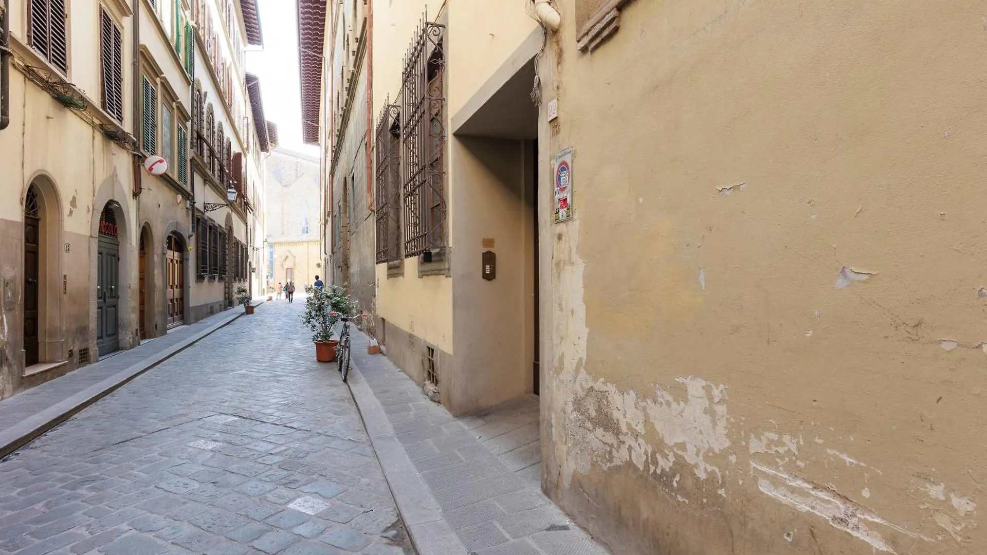 Santa Croce Modern Loft Apartment Florence