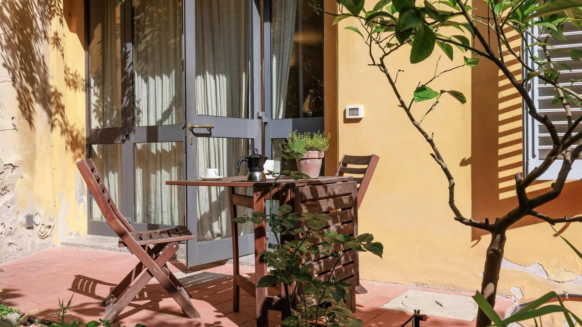 Santa Croce Modern Loft Apartment Florence