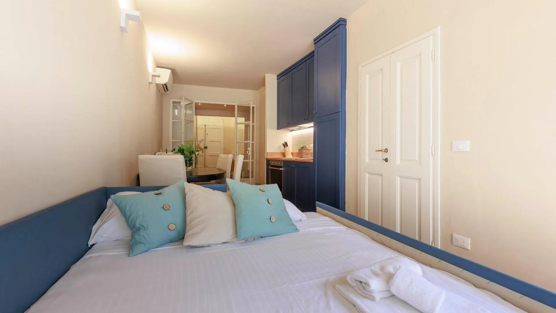 Santa Croce Modern Loft Apartment Florence 0*,  Italy